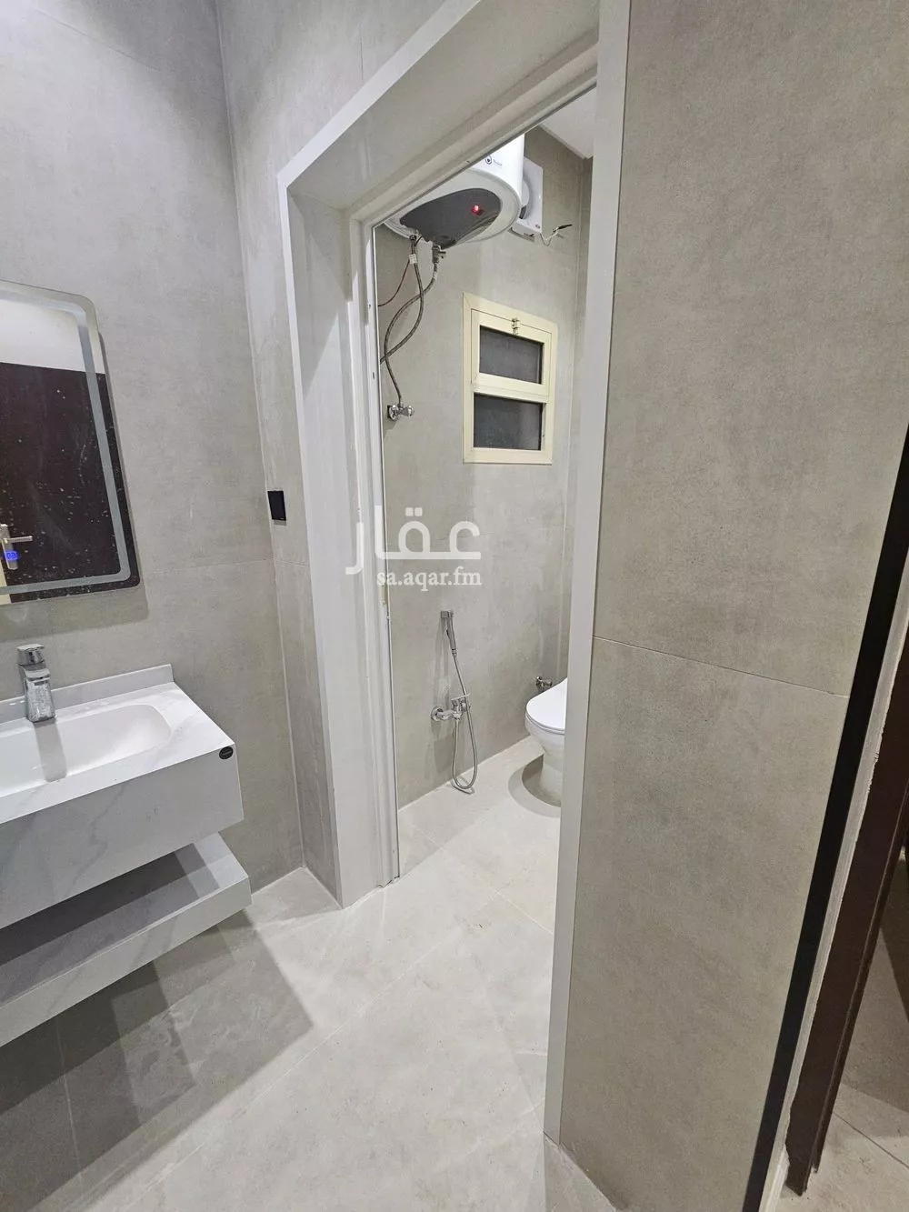 3 bedroom apartment in Ishbiliyah, Riyadh 9