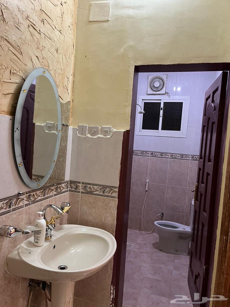 4 bedroom apartment in Al Aziziyah 13
