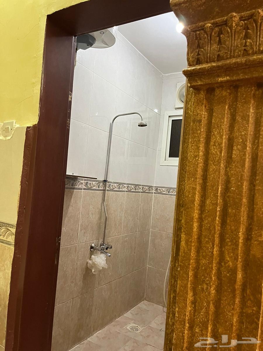 4 bedroom apartment in Al Aziziyah 12