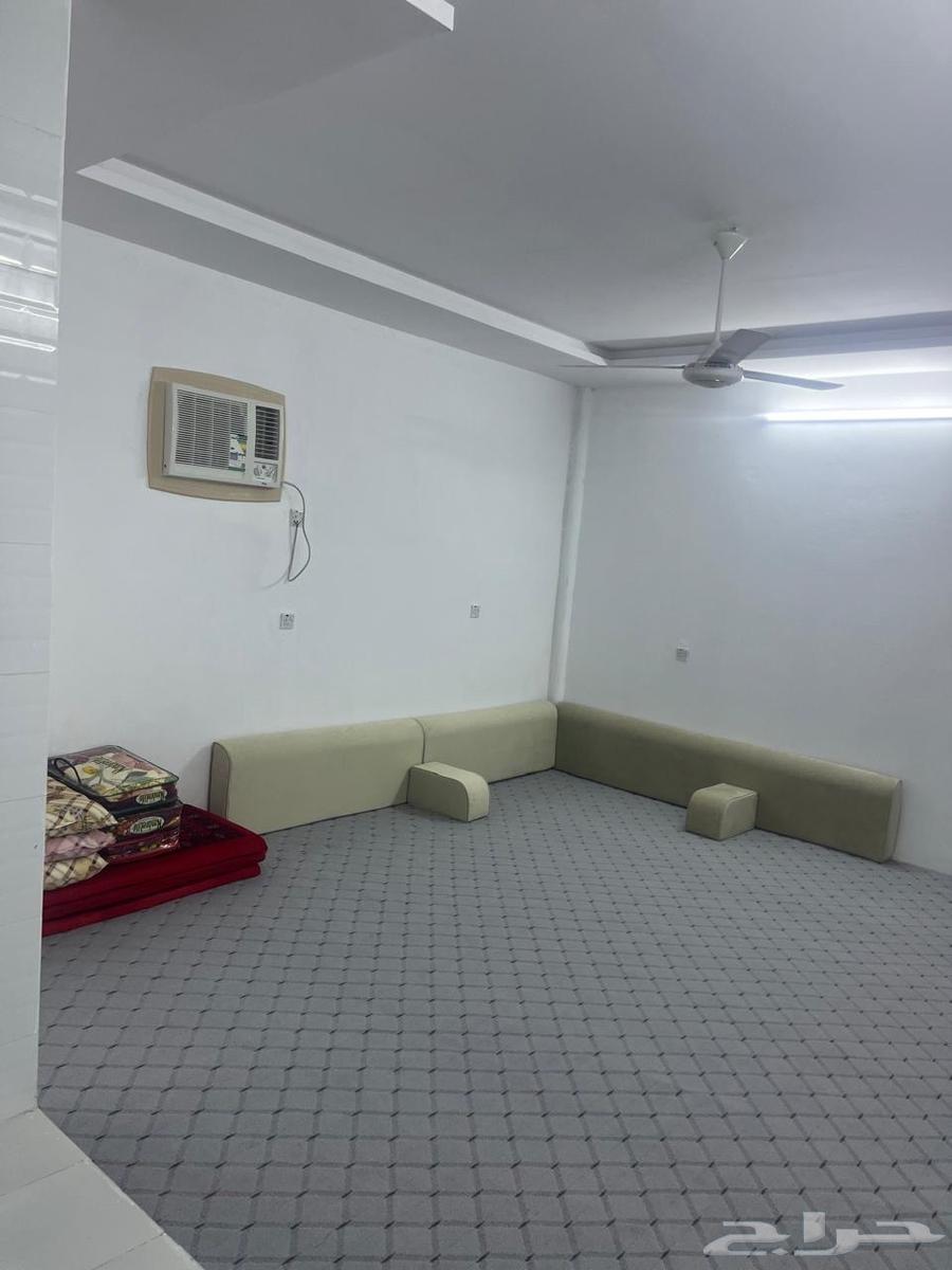 4 bedroom apartment in Al Aziziyah 8