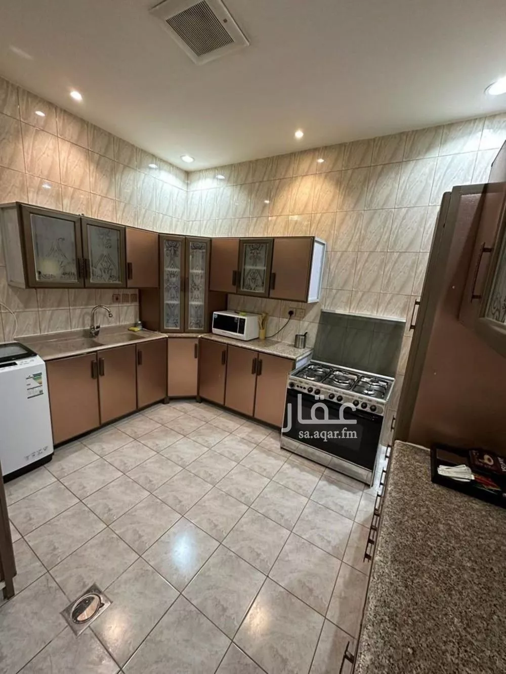 3 bedroom floor in Al Malqa 2