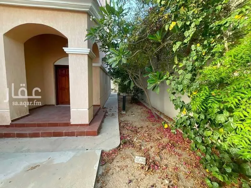 7 bedroom villa in An Nawras, Eastern Province 9