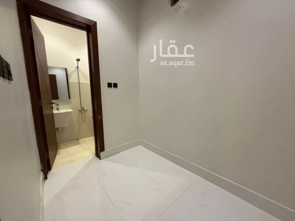 9 bedroom villa in Al Rimal 12
