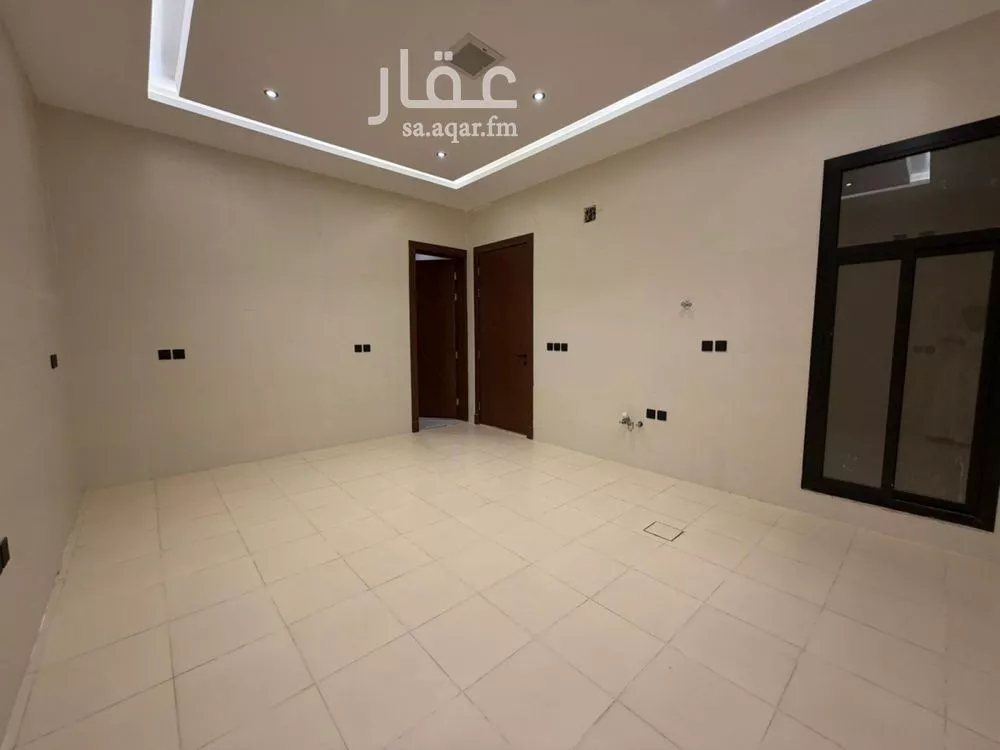 9 bedroom villa in Al Rimal 10