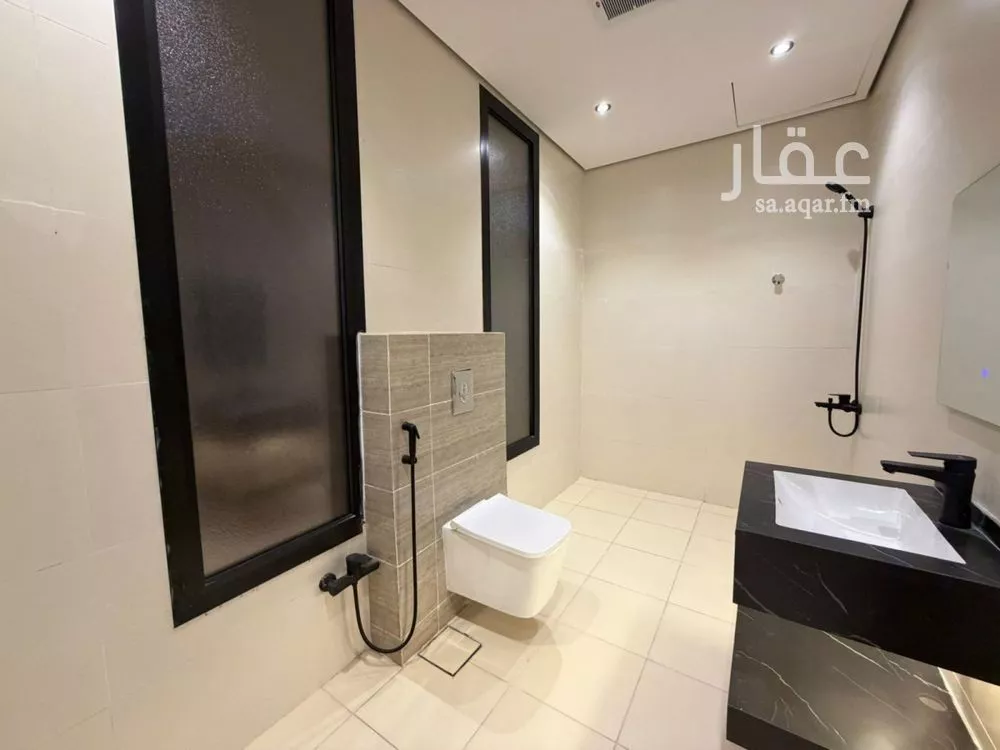 9 bedroom villa in Al Rimal 21