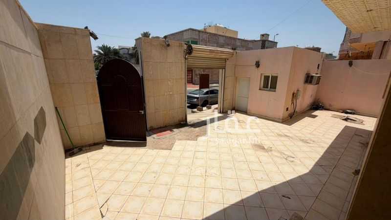 3 bedroom villa in Al Naeem, Jeddah 17