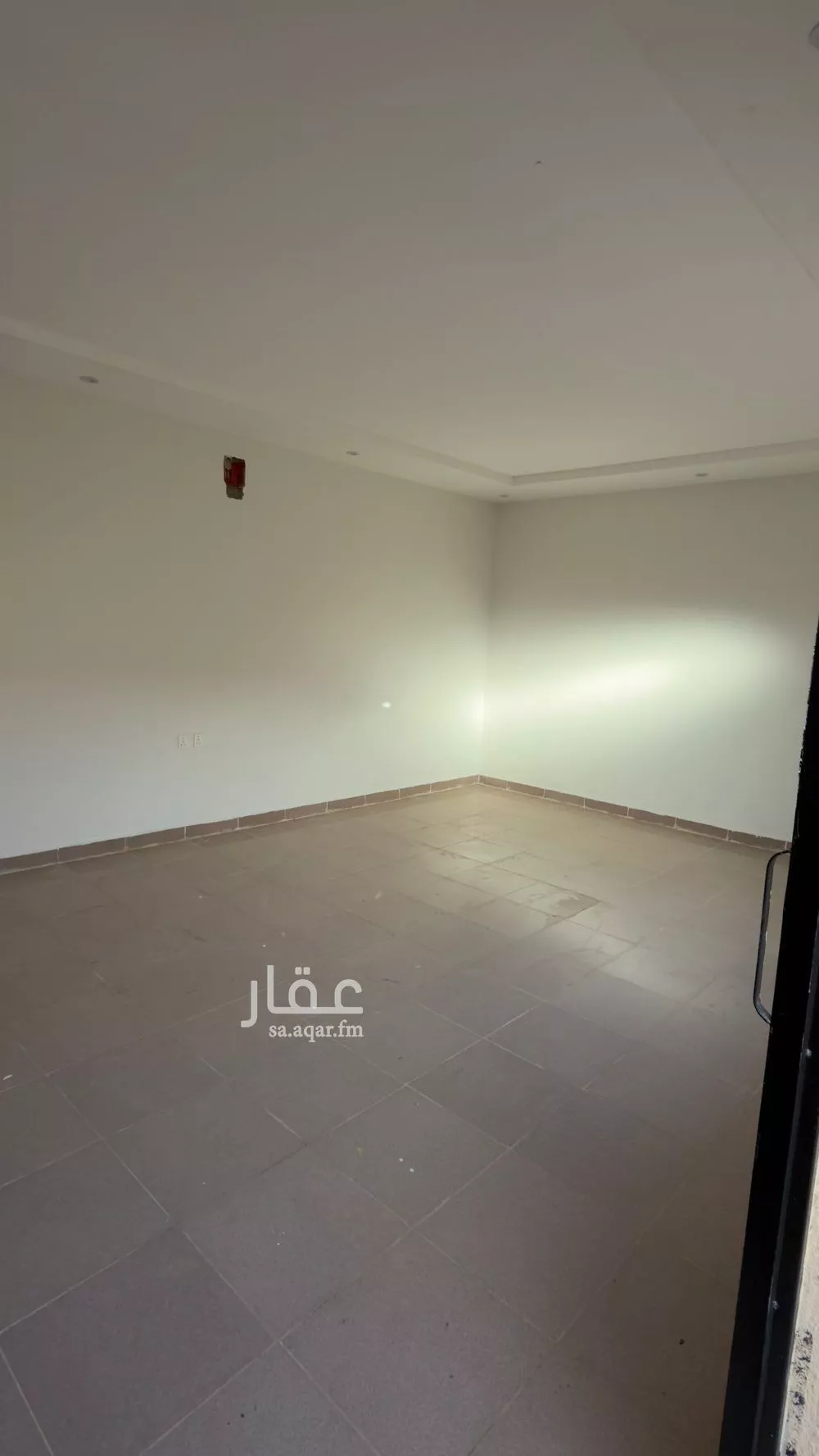 76 bedroom building in Riyadh 11