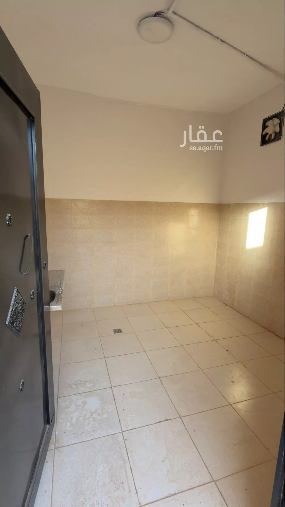76 bedroom building in Riyadh 10