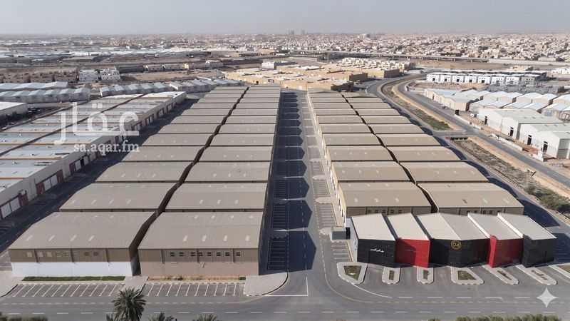 warehouse in Al Masani, Riyadh 9