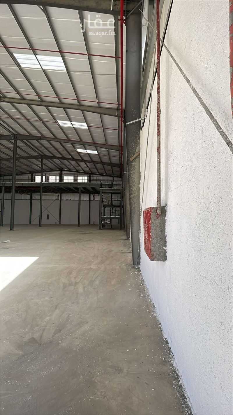 warehouse in Al Masani, Riyadh 2