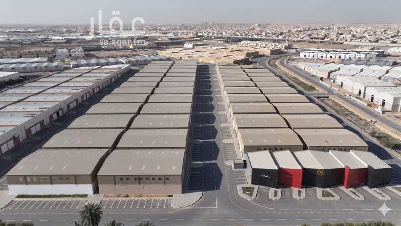 warehouse in Al Masani, Riyadh 6
