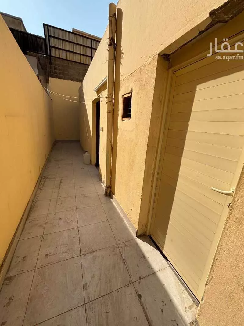 2 bedroom apartment in Al Aziziyah 3
