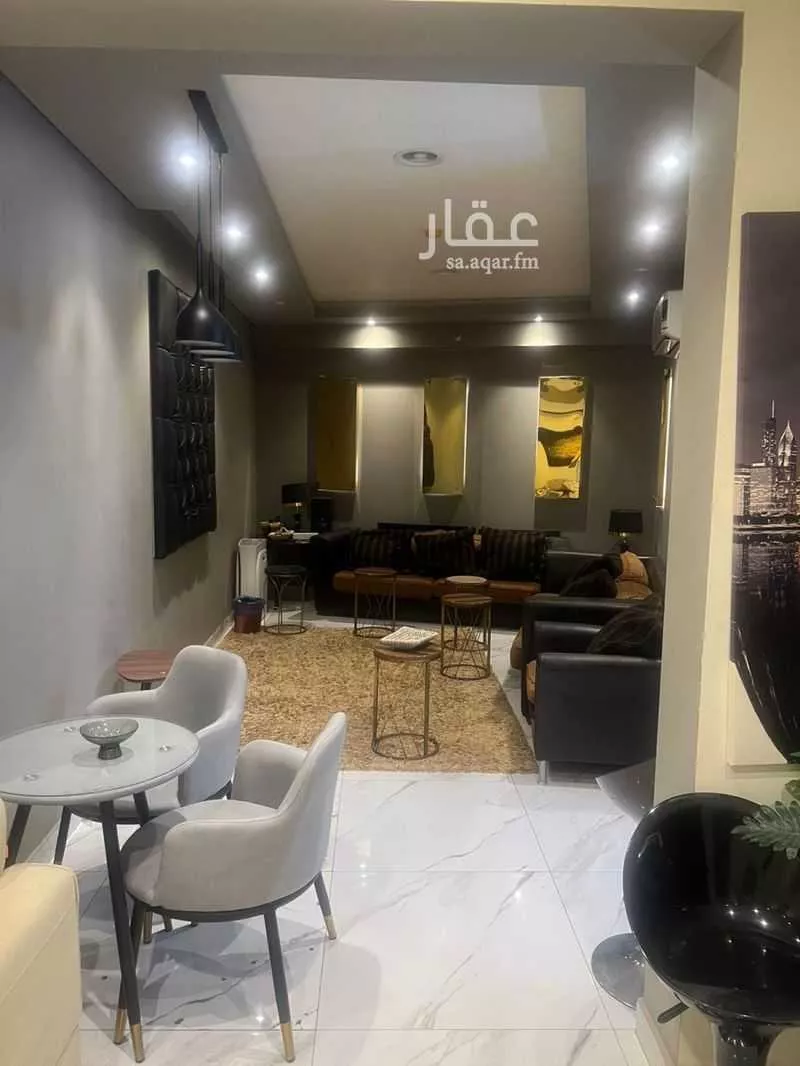 2 bedroom apartment in Al Malqa 8