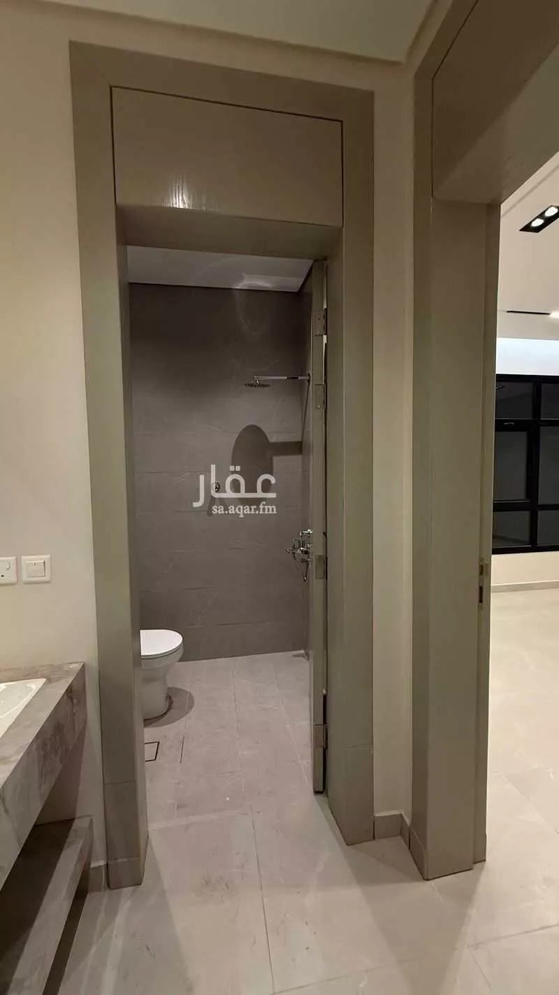 3 bedroom villa in As Suwaidi Al Gharabi, Riyadh 19