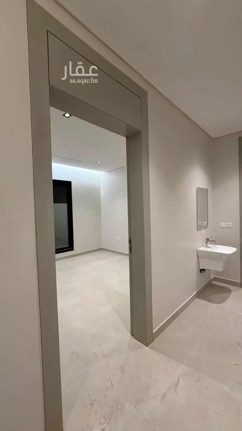 3 bedroom villa in As Suwaidi Al Gharabi, Riyadh 6