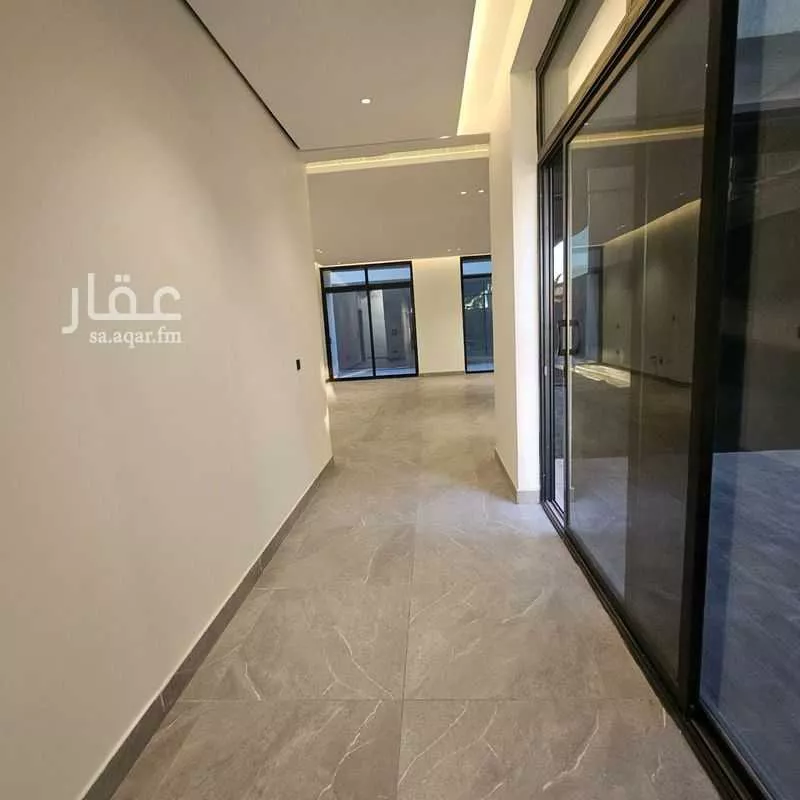 4 bedroom villa in Al Buhairah, Eastern Province 10