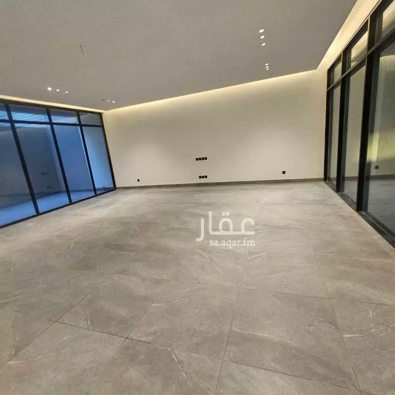 4 bedroom villa in Al Buhairah, Eastern Province 12