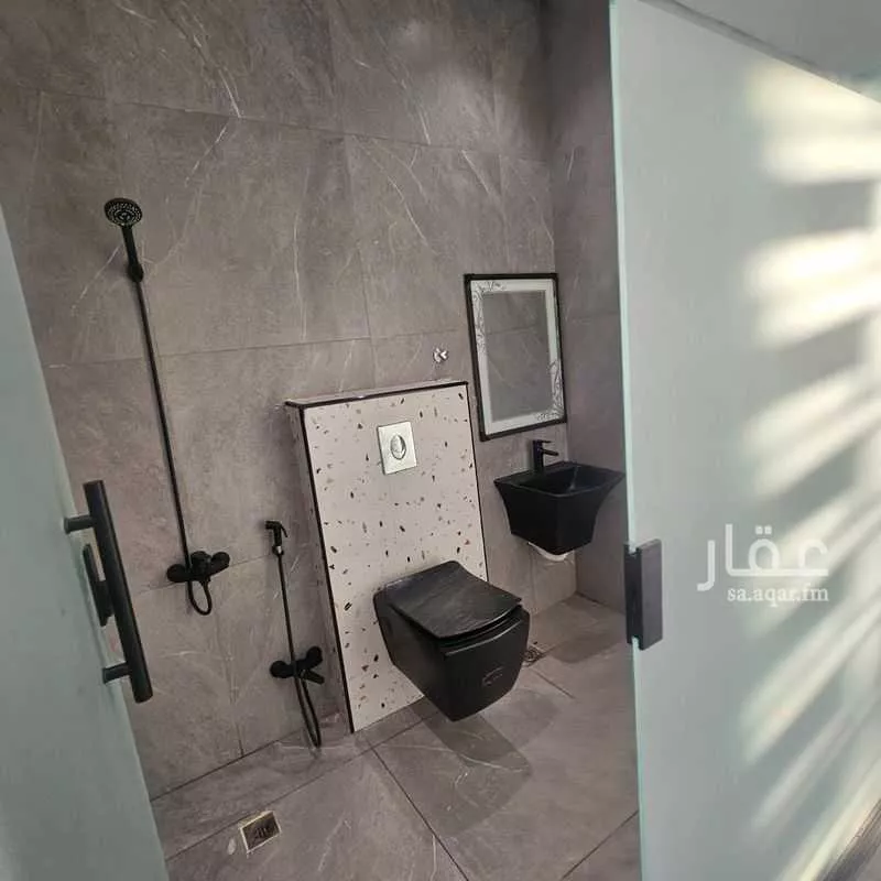 4 bedroom villa in Al Buhairah, Eastern Province 6