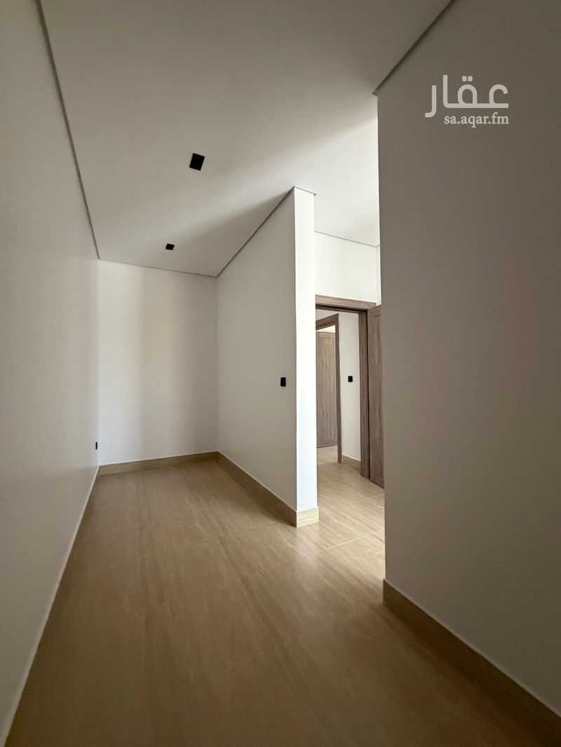 5 bedroom villa in Al Khuzama, Eastern Province 14