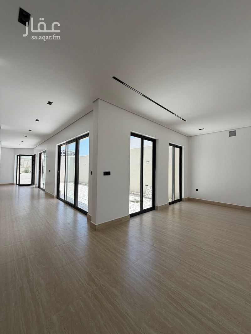 5 bedroom villa in Al Khuzama, Eastern Province 6