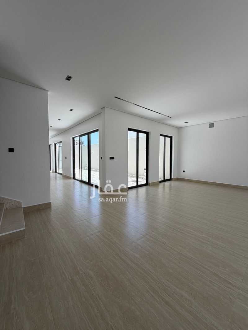 5 bedroom villa in Al Khuzama, Eastern Province 8