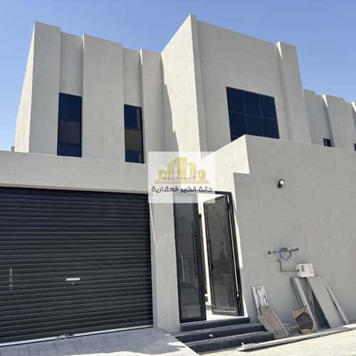 4 bedroom villa in Al Amanah, Eastern Province 4