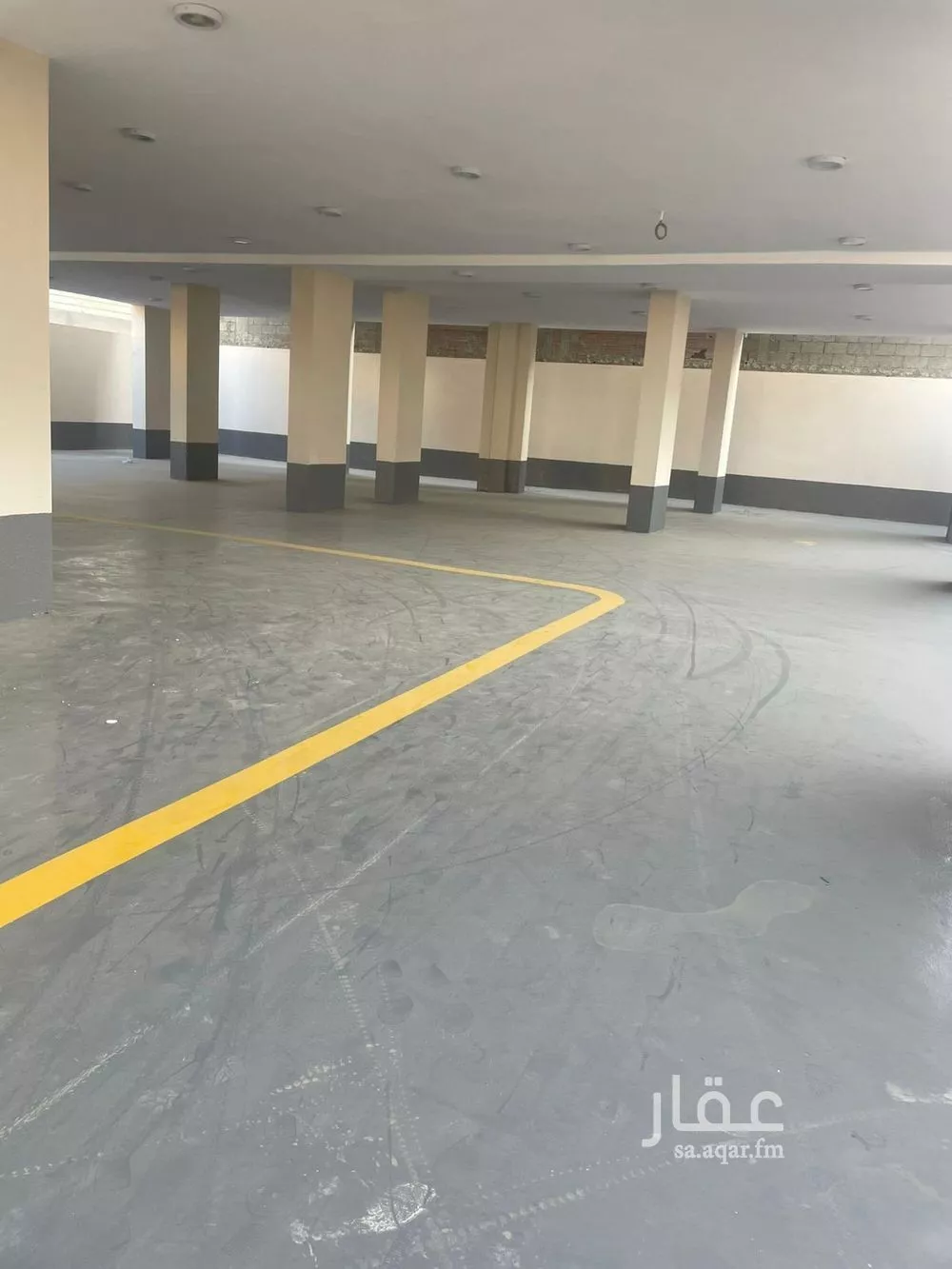4 bedroom apartment in Al Fadeylah 8