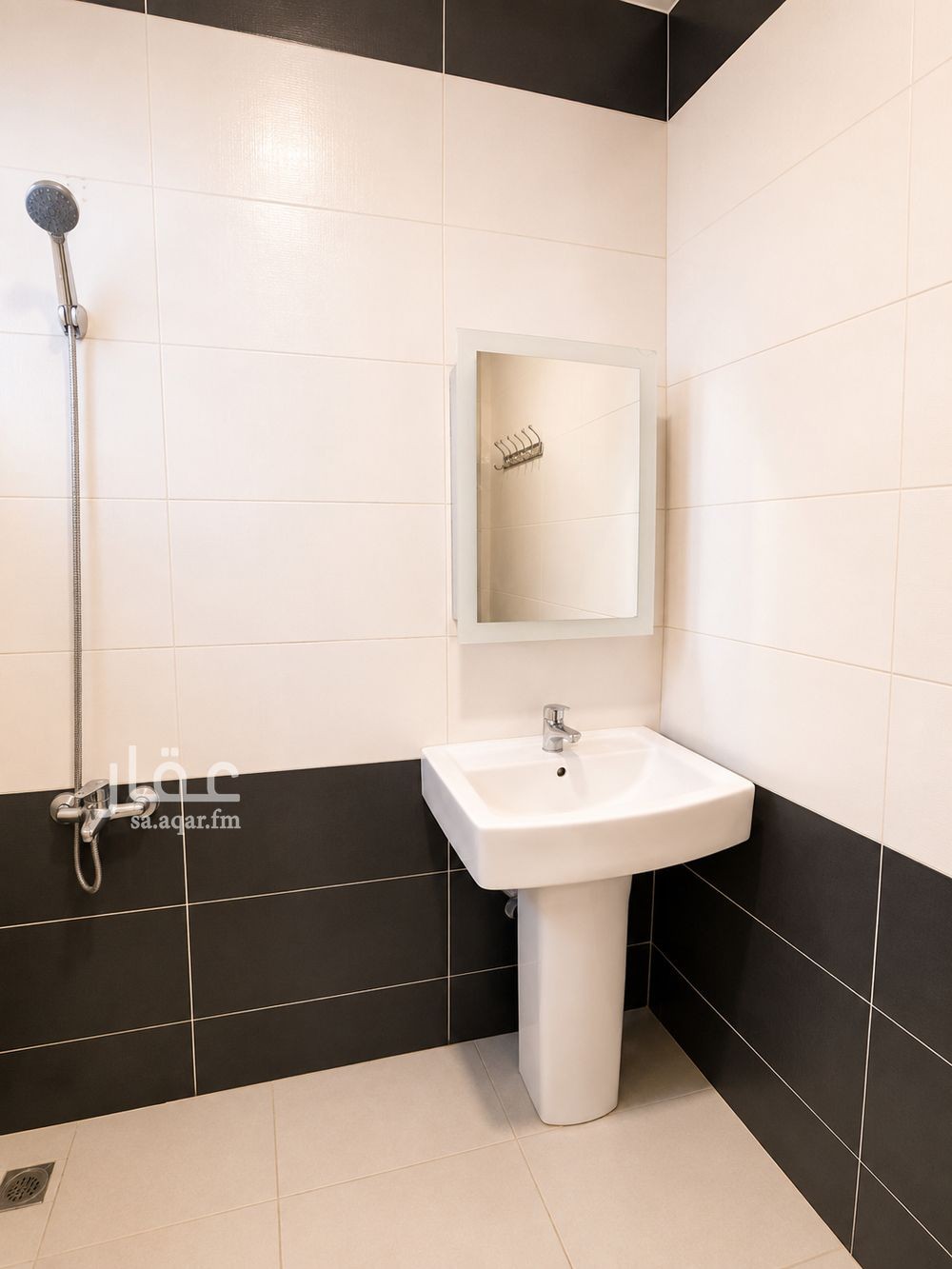 2 bedroom apartment in Riyadh 20