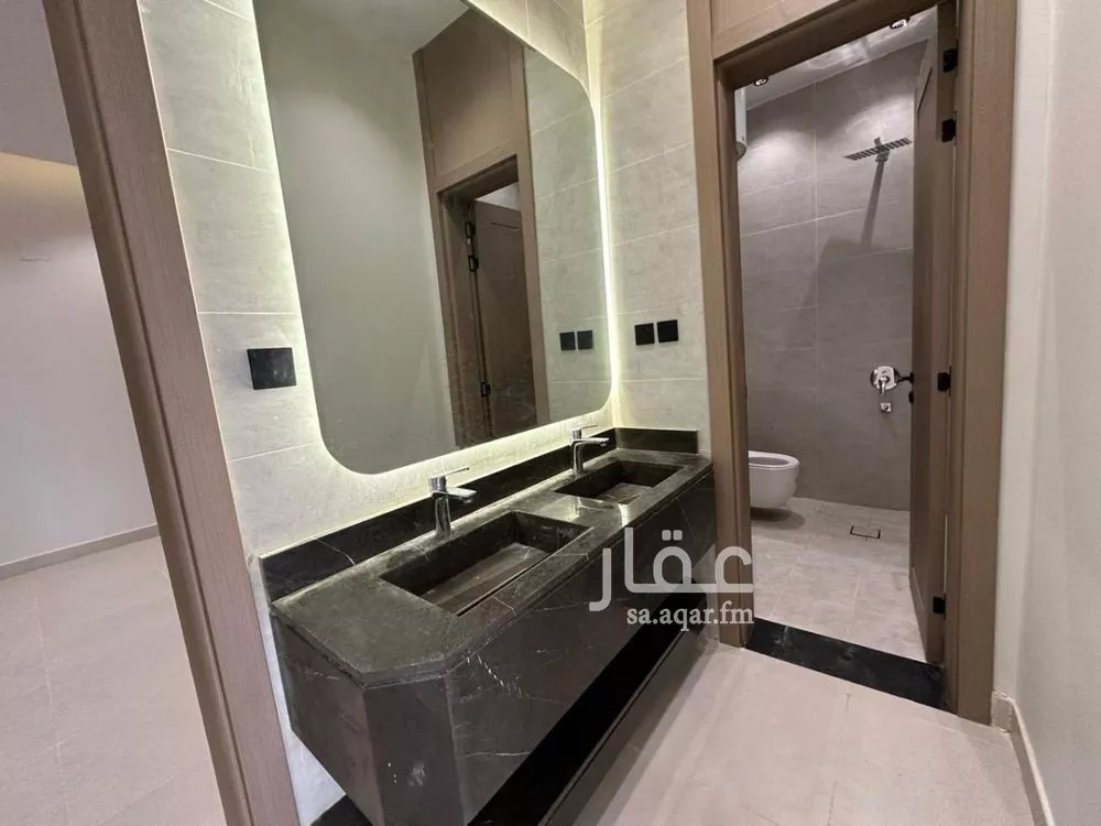 5 bedroom floor in Tuwaiq 10