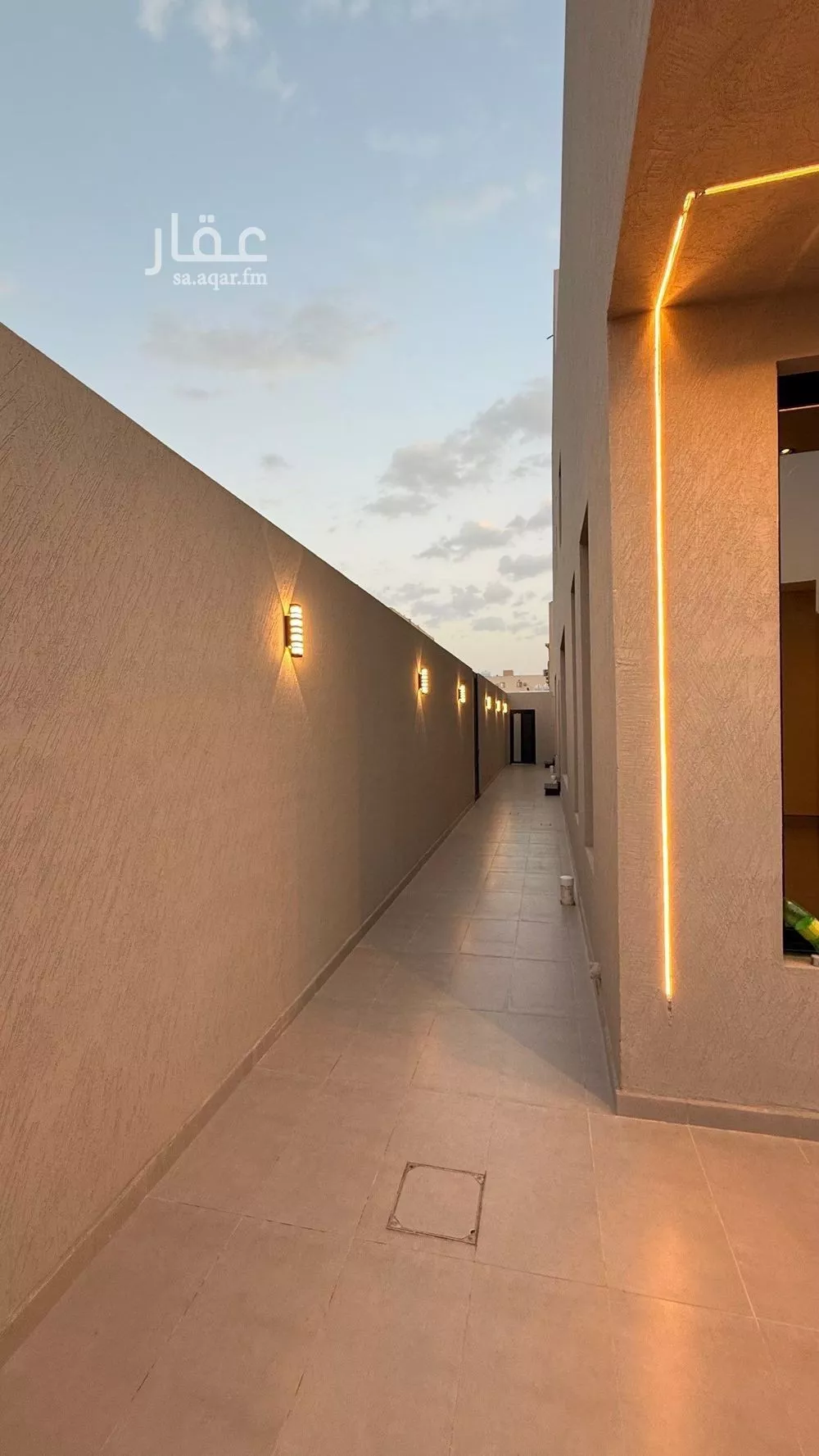 6 bedroom villa in Dahiat King Fahd 4