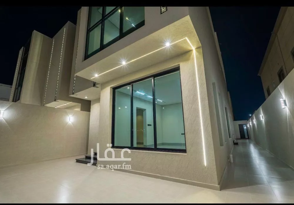 6 bedroom villa in Dahiat King Fahd 13