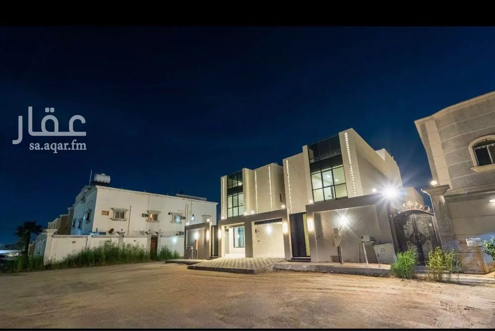6 bedroom villa in Dahiat King Fahd 9