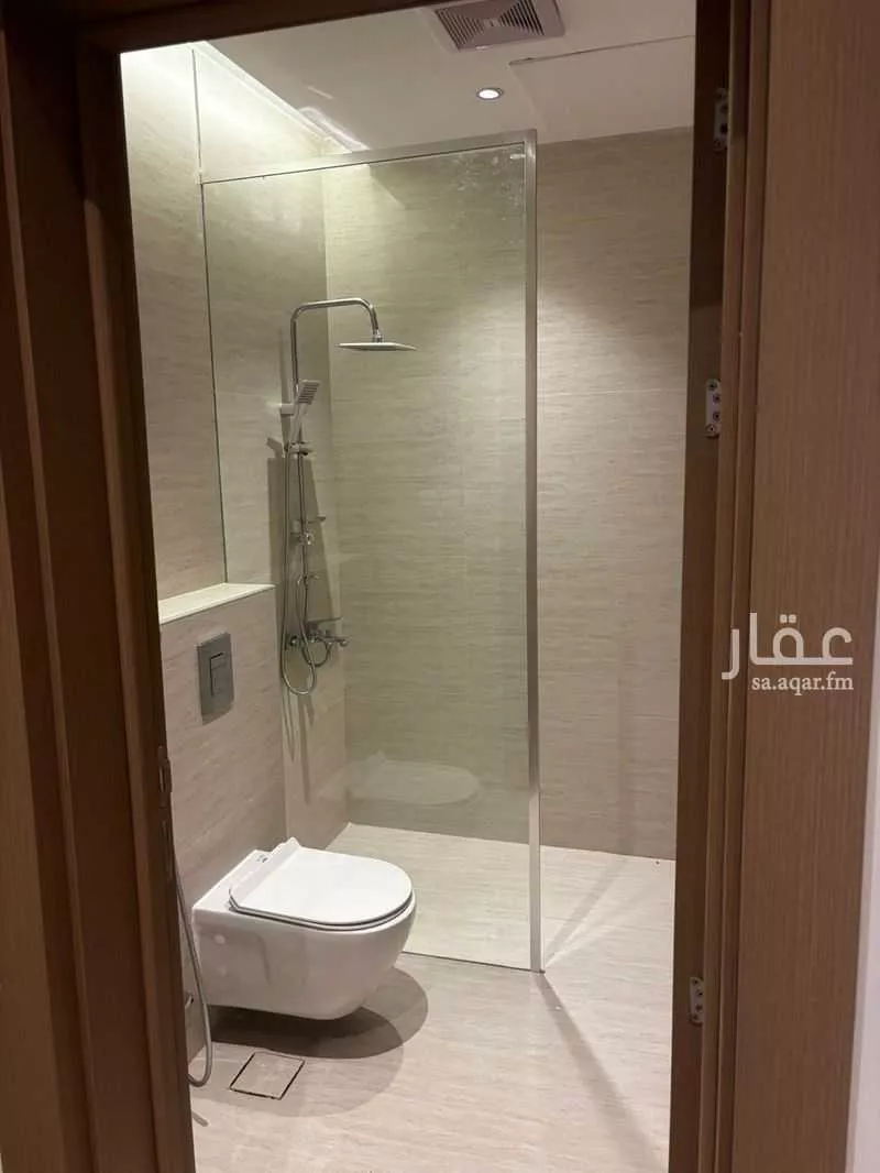 5 bedroom apartment in Shathah, Madinah 6