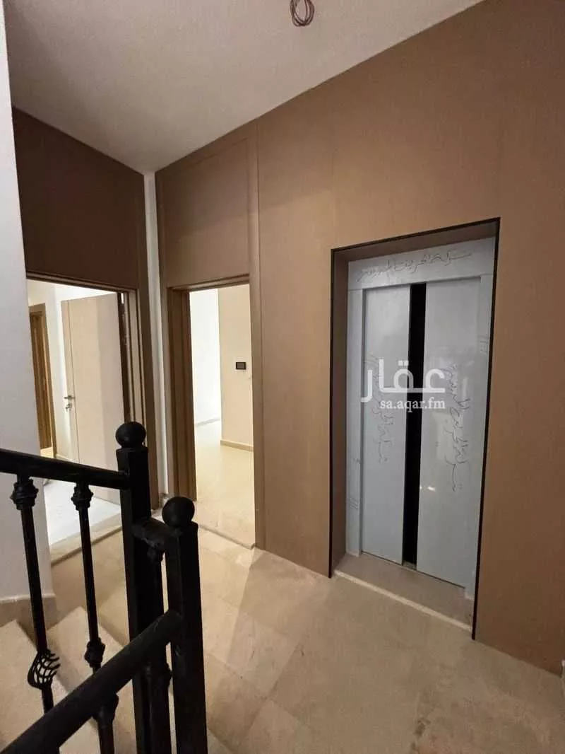 5 bedroom apartment in Shathah, Madinah 9