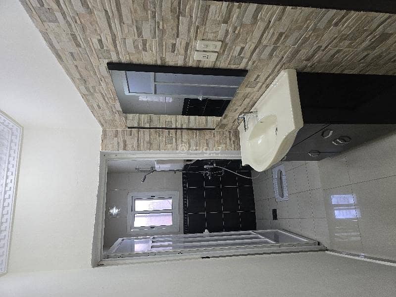 apartment in Al Rawdah, Eastern Province 6