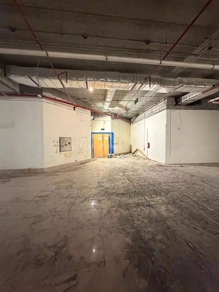 shop in Al Badiah, Riyadh 5