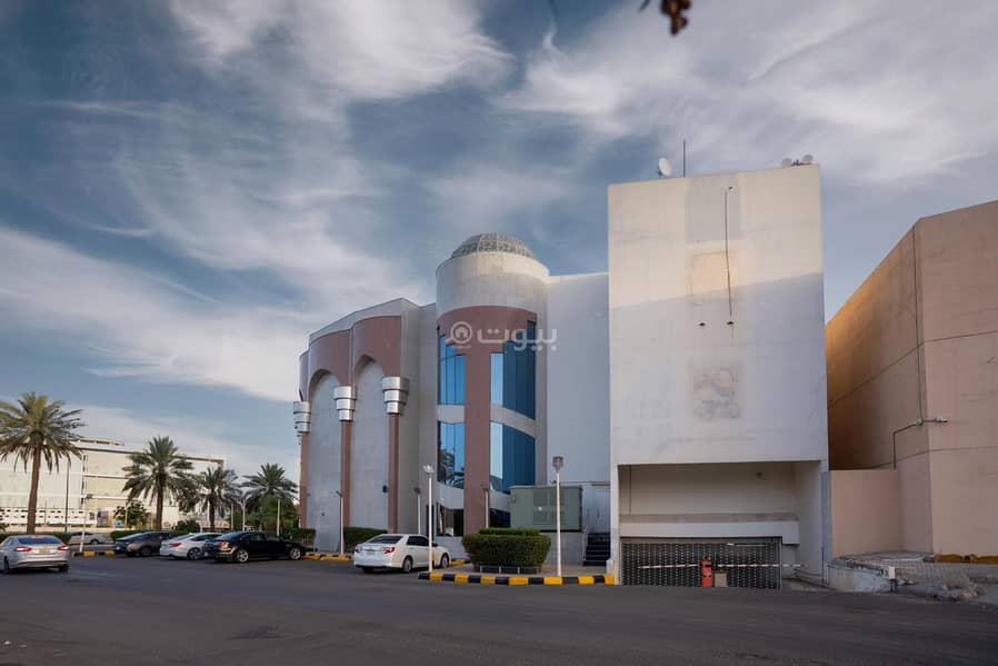 1 bedroom office in Bir Uthman, Madinah 2