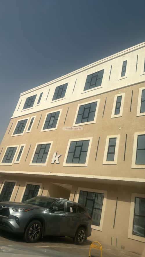 4 bedroom apartment in Dirab, Riyadh 5