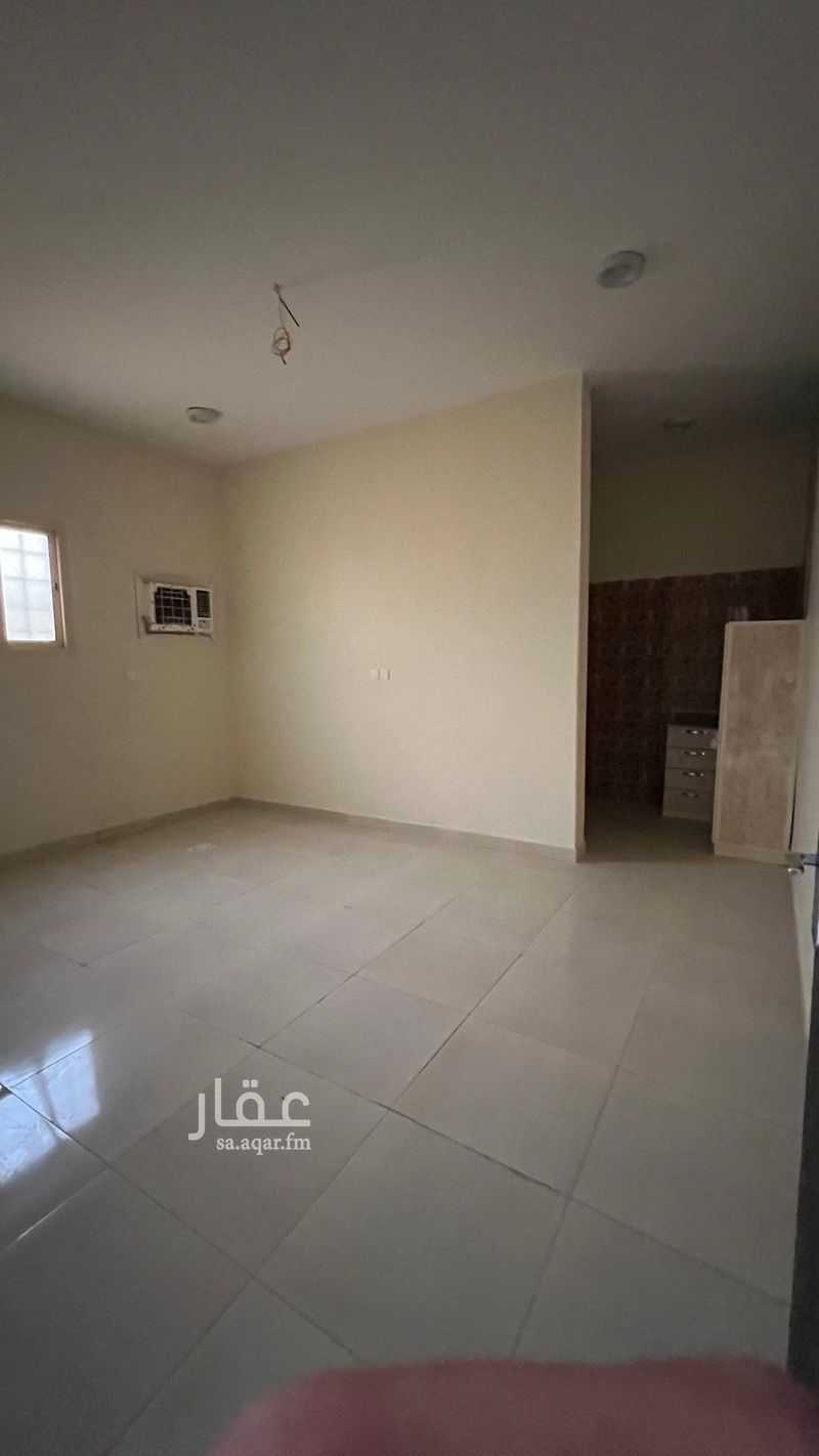 1 bedroom apartment in Al Qaa Al Barid, Qassim Region 2