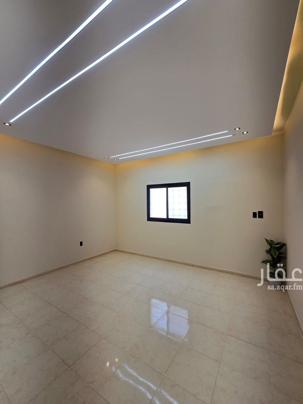 4 bedroom apartment in Taibah, Eastern Province 11