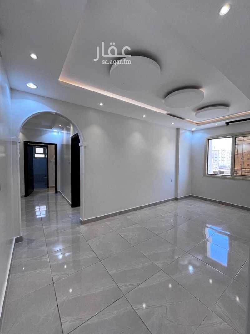 5 bedroom apartment in Al Areedh, Madinah 6