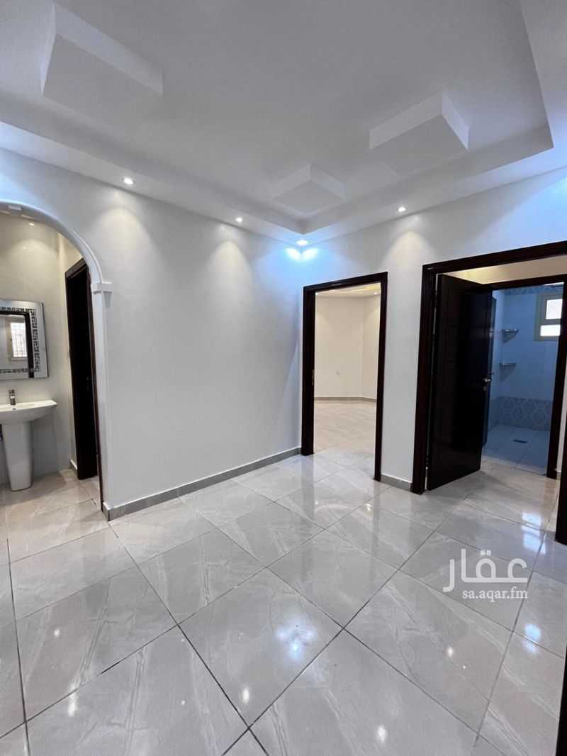 5 bedroom apartment in Al Areedh, Madinah 7