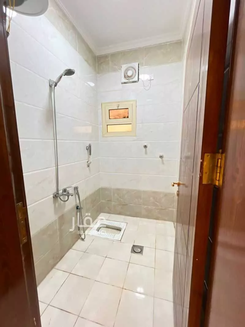 3 bedroom apartment in King Fahd, Madinah 9