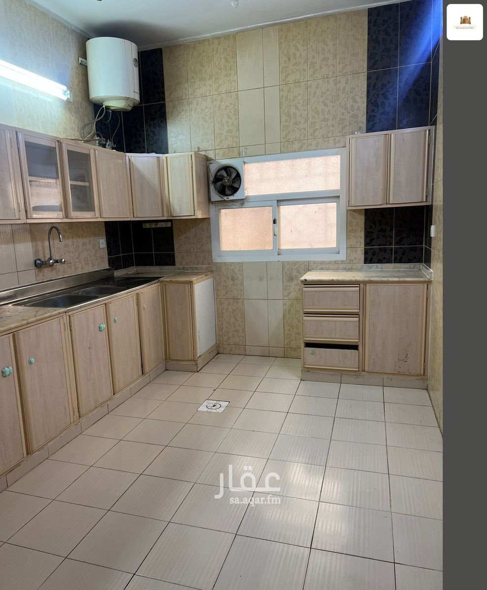 4 bedroom apartment in Al Rabie, Khamis Mushait 3