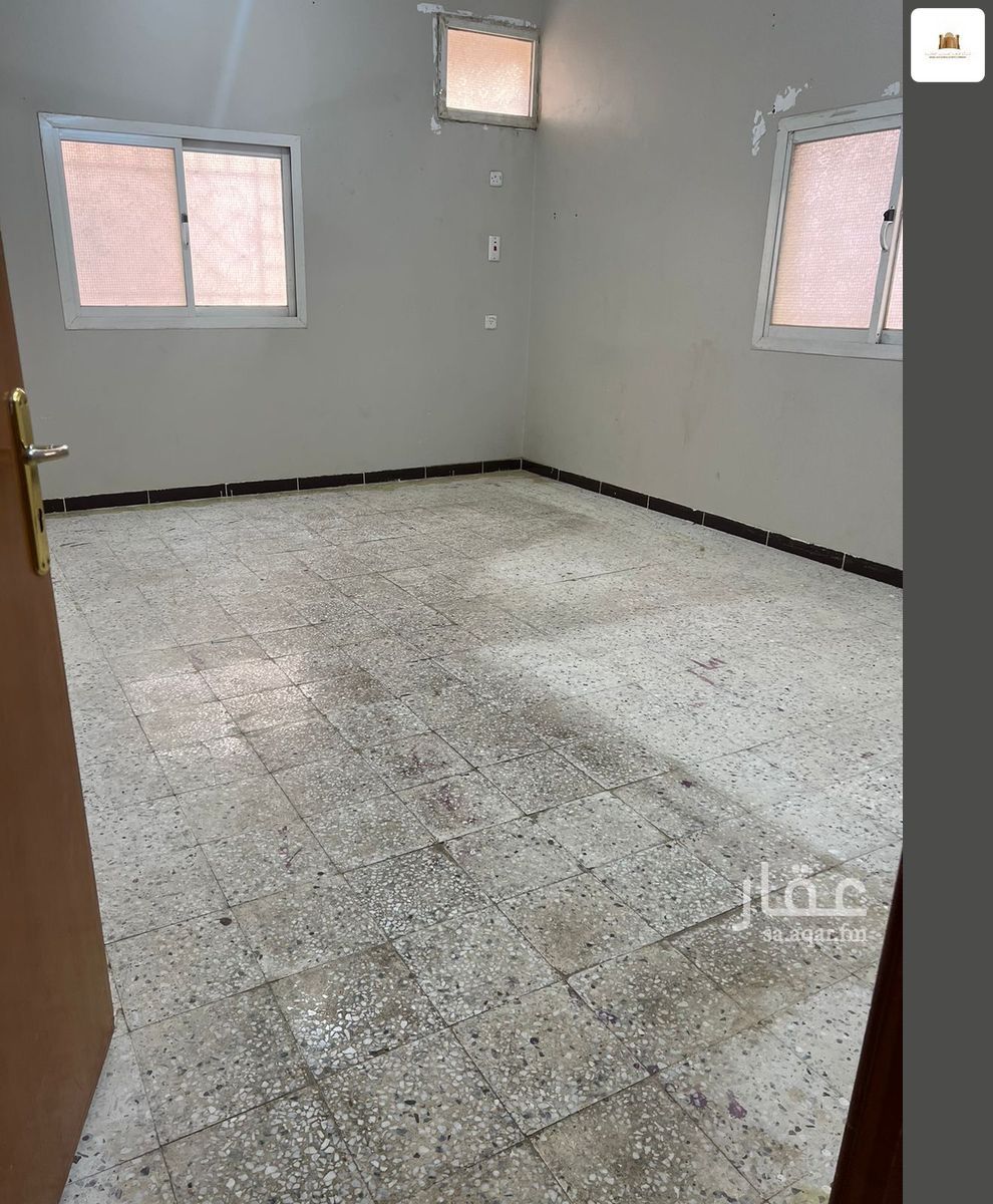 4 bedroom apartment in Al Rabie, Khamis Mushait 11