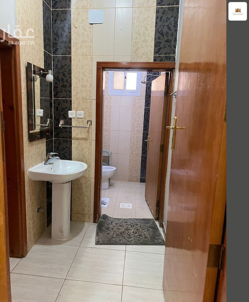 4 bedroom apartment in Al Rabie, Khamis Mushait 9