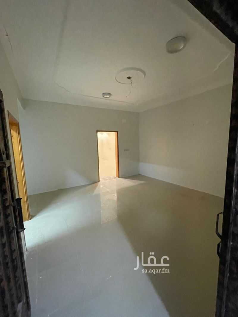 4 bedroom apartment in Al Nahda, Khamis Mushait 10