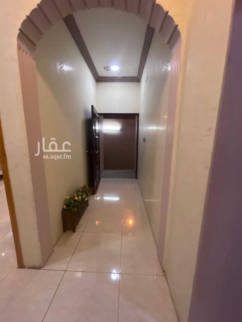 5 bedroom apartment in Al Nuzhah, Khamis Mushait 4