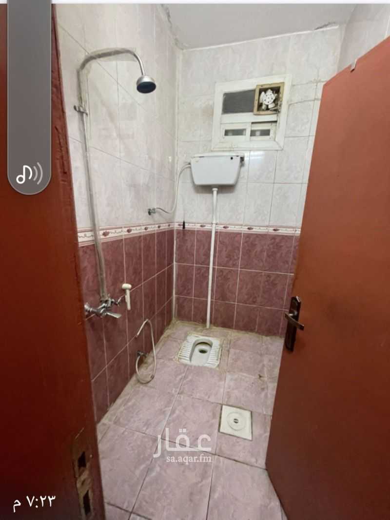 4 bedroom apartment in Dhulalah, Khamis Mushait 7