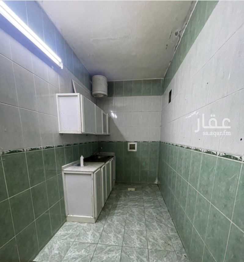 4 bedroom apartment in Dhulalah, Khamis Mushait 6